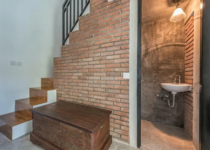 1 Bedroom 5 Min Walk To Villa